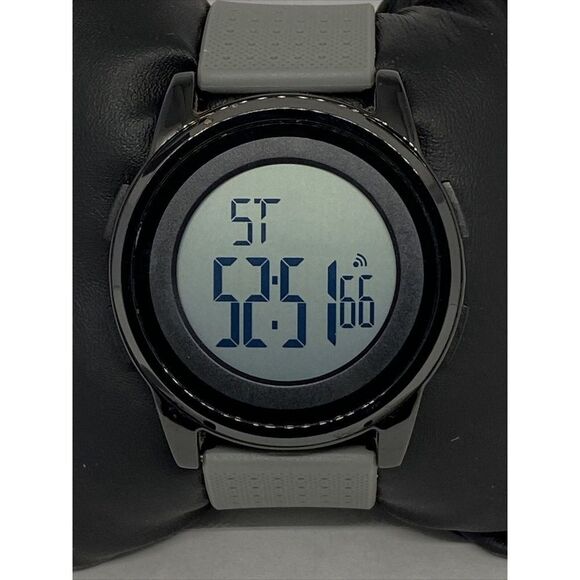 Yuink 1502 Men's Gray Rubber Strap Digital Dial Genuine Quartz Wrist Watch RQ649 - Picture 2 of 12